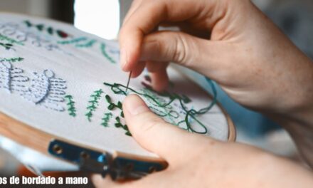 Puntos de bordado a mano: El arte del detalle en tus manos
